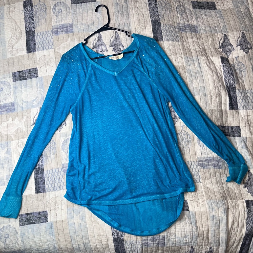 Faded Glory Blue Long Sleeve V-neck Shirt